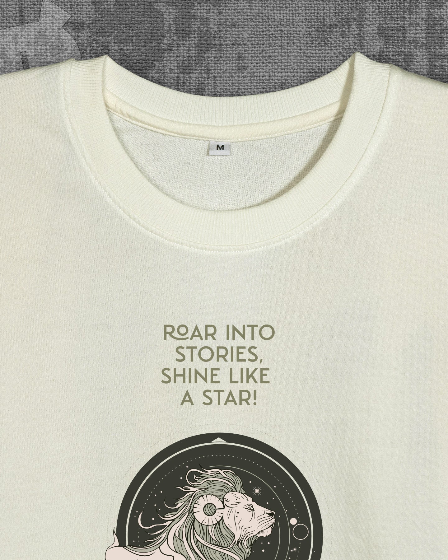 Roar into Stories Off white Heavyweight Oversized T-shirt